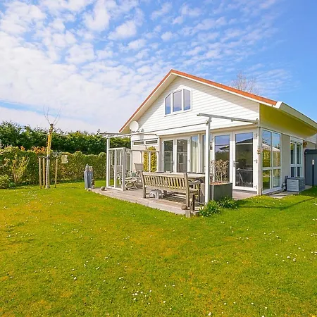 Rumah Kami - Aan Zee Julianadorp