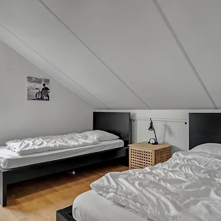 Rumah Kami - Aan Zee *