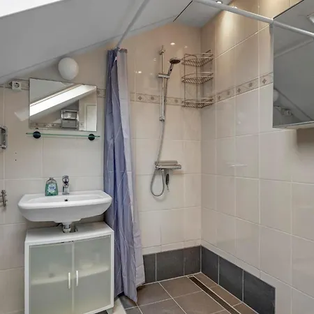 Rumah Kami - Aan Zee