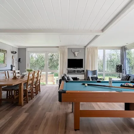 Rumah Kami - Aan Zee Holiday home