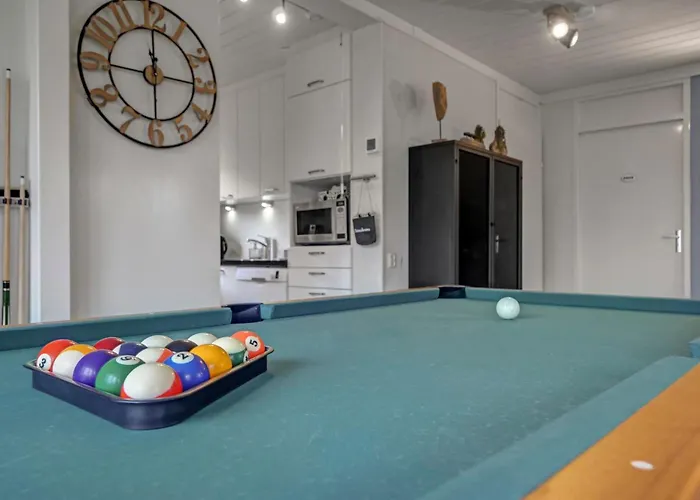 Rumah Kami - Aan Zee Nyaraló