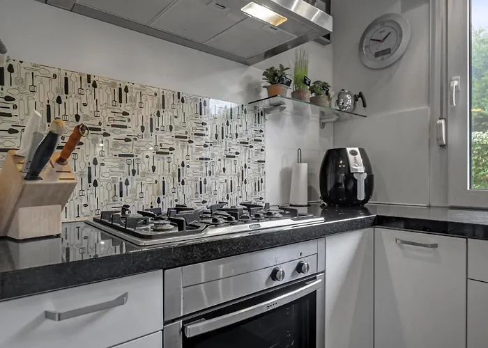 Rumah Kami - Aan Zee *